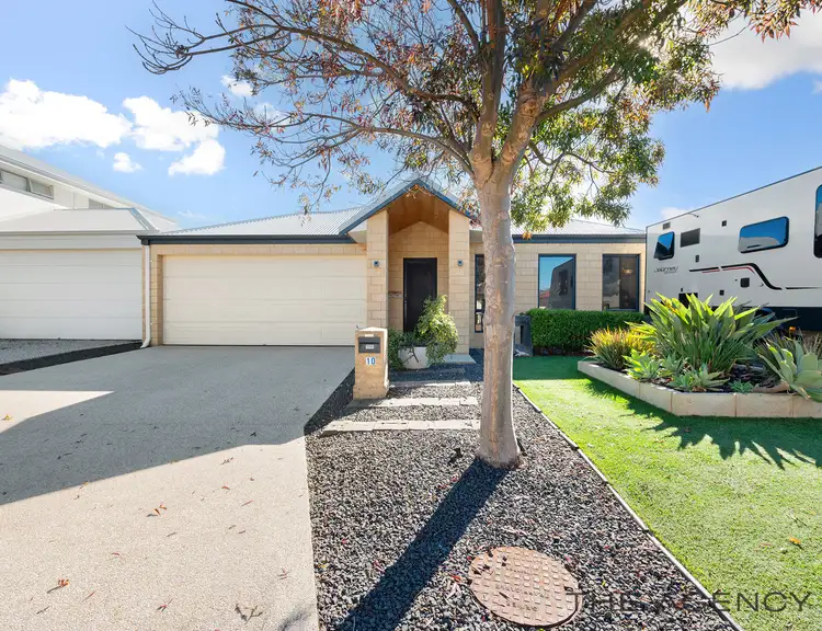 10 Dorchester Turn, Canning Vale WA 6155