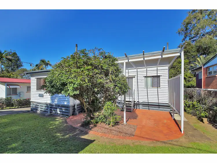 27 Glenwood Street, Chelmer QLD 4068