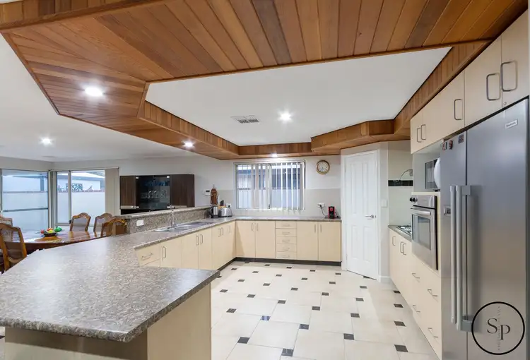 14 Georgette Court, Falcon WA 6210