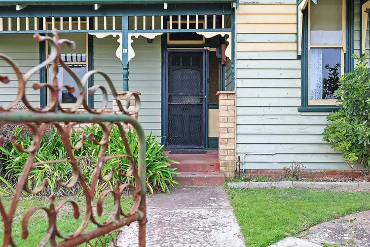 16 Forbes Street, Colac VIC 3250