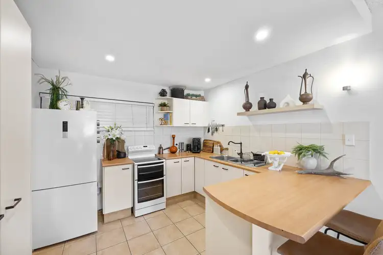 Fifth view of Homely unit listing, 2/37 Buderim Avenue, Mooloolaba QLD 4557