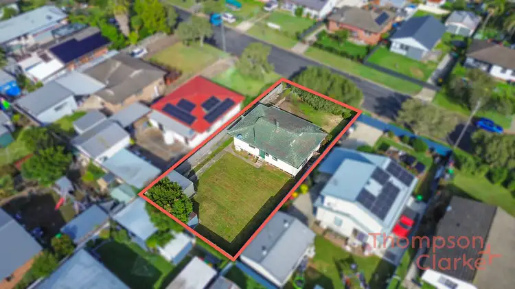 31 Duckenfield Avenue, Woodberry NSW 2322