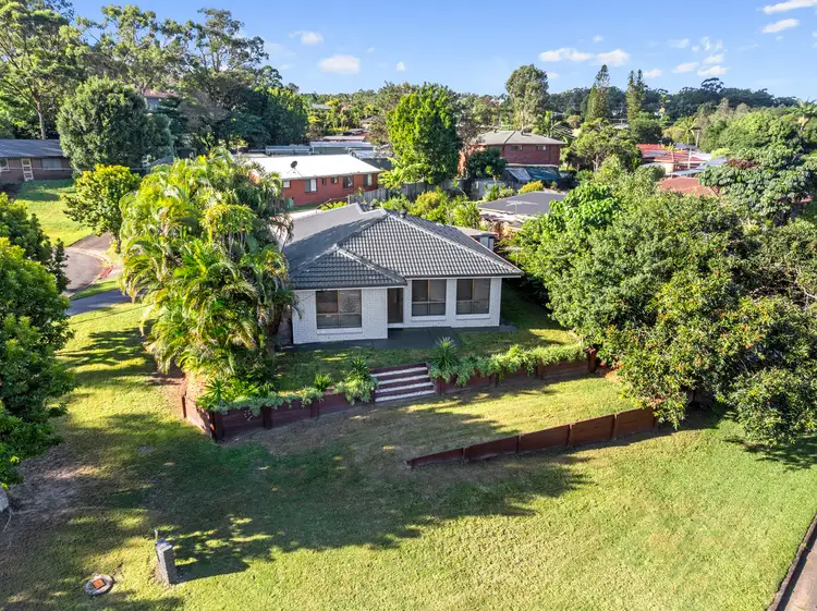 6 Salcombe Court