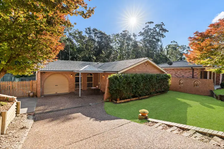 27 Perratt Close, Lisarow NSW 2250
