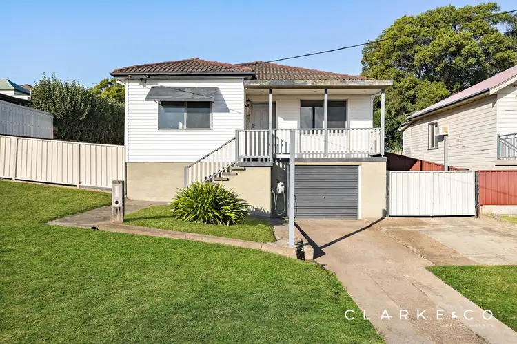 19 Lions Street, Telarah NSW 2320
