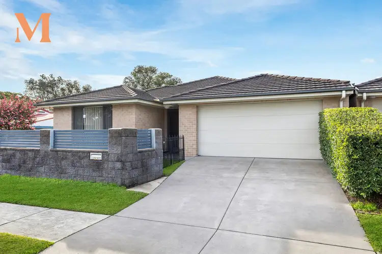2/16 St Johns Drive, Croudace Bay NSW 2280