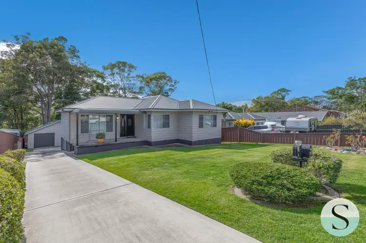 19 Croudace Road, Tingira Heights NSW 2290