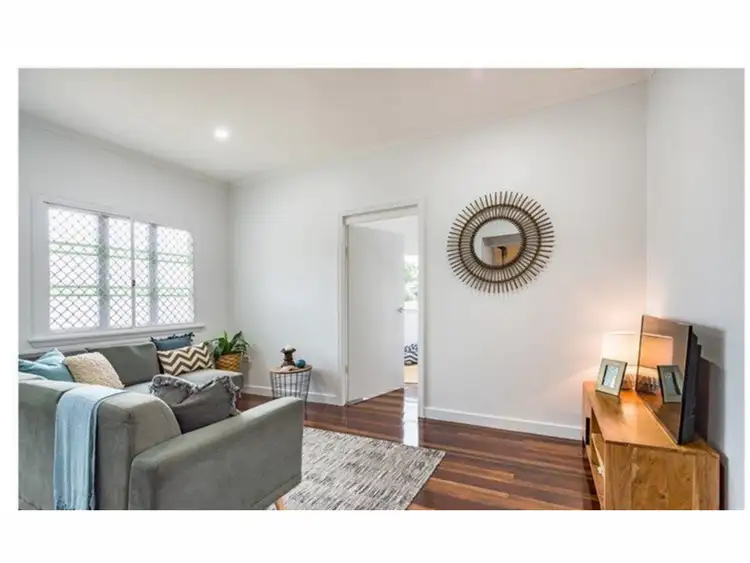 Third view of Homely house listing, 105 Main Street, Park Avenue QLD 4701