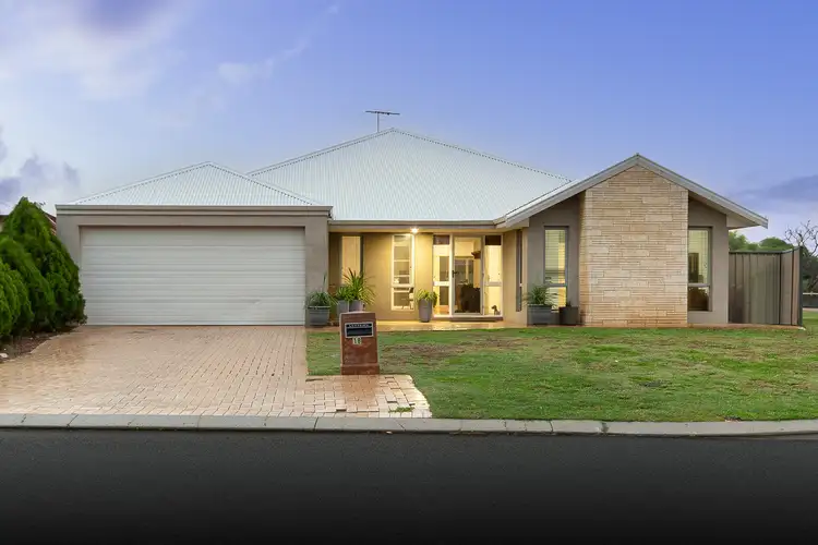 18 Achiever Avenue, Port Kennedy WA 6172