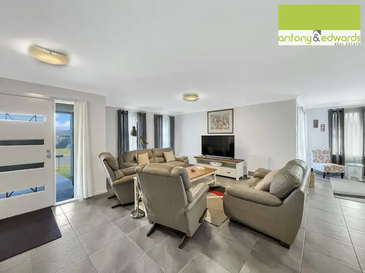 Fourth view of Homely house listing, 3 Huxtable Place, Goulburn NSW 2580