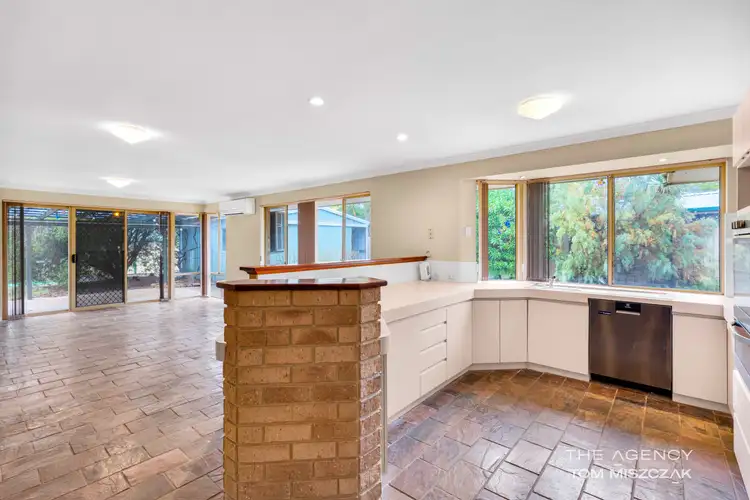 Fifth view of Homely house listing, 19 Troon Place, Camillo WA 6111