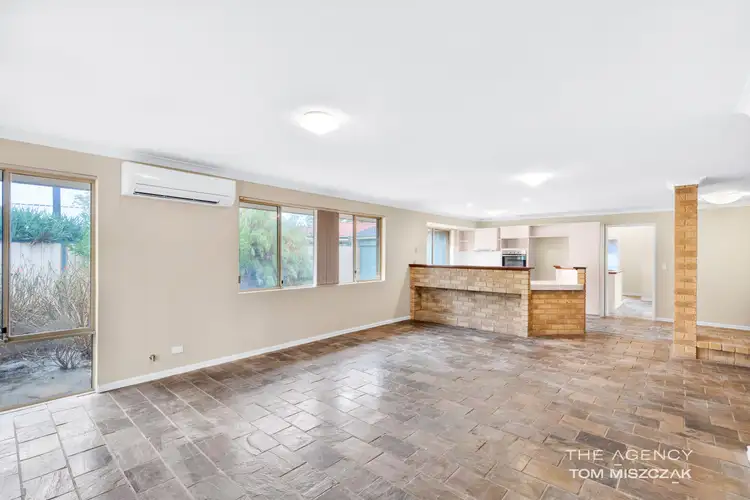 Sixth view of Homely house listing, 19 Troon Place, Camillo WA 6111