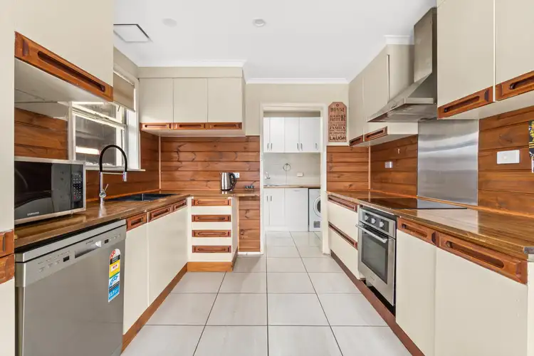 Fourth view of Homely house listing, 121 Dawson Street, Sale VIC 3850