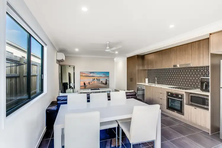 Fifth view of Homely semi-detached listing, 40 Bisschop Street, Deception Bay QLD 4508