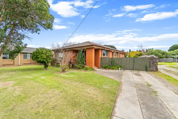 11 McLachlan Street, Sale VIC 3850