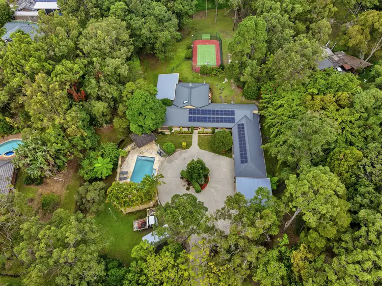 22 Winderadeen Drive, Highland Park QLD 4211