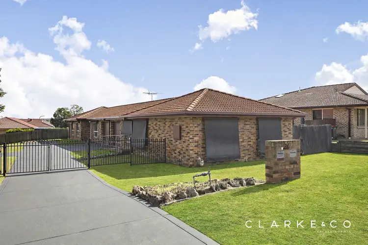 1&2/26 Denton Park Drive, Rutherford NSW 2320