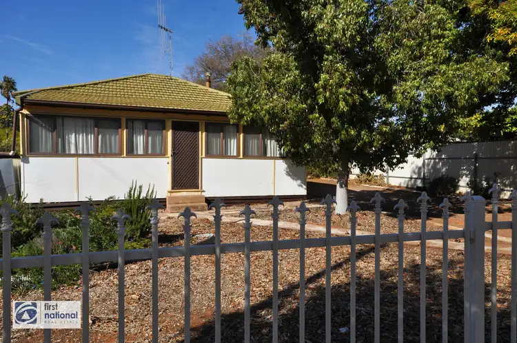 4 Kinnear Street, Port Augusta SA 5700