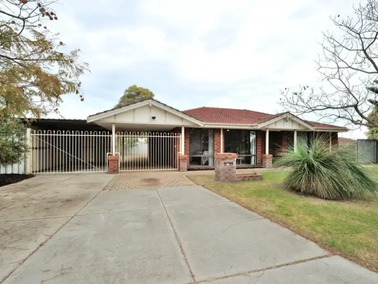 16 Mends Way, Waikiki WA 6169