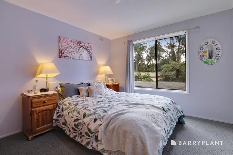 Fifth view of Homely house listing, 18 Hazel Street, Cockatoo VIC 3781
