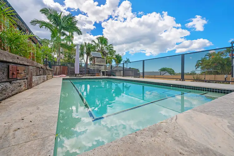 40 California Drive, Oxenford QLD 4210