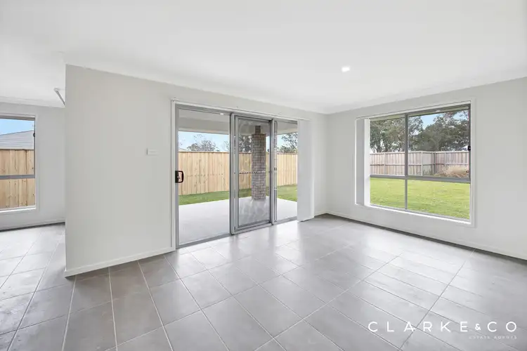 Fourth view of Homely house listing, 33 Annaliese Street, Chisholm NSW 2322