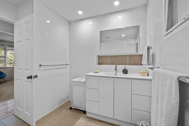 Sixth view of Homely house listing, 29 Ilkinia Avenue, Broadbeach Waters QLD 4218