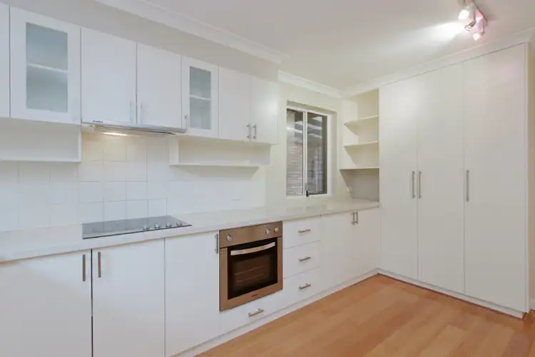 15 Chatsworth Terrace