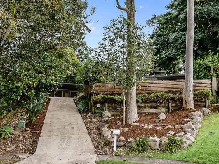 11 Jacana Court, Bellbowrie QLD 4070