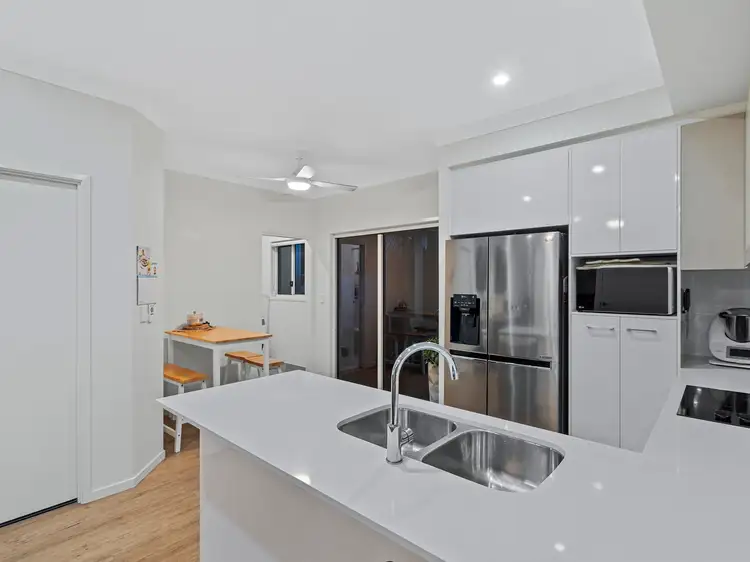 Second view of Homely house listing, 20/5-9 Victor Street, Birkdale QLD 4159
