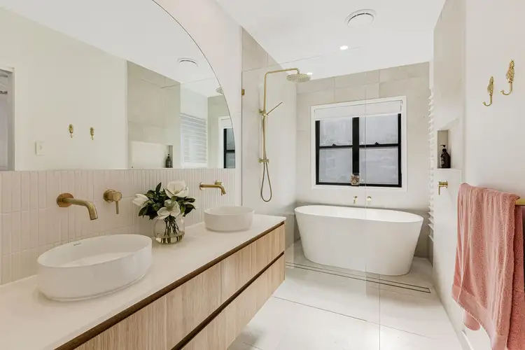 Fourth view of Homely townhouse listing, 4/21 Appel Street, Coolangatta QLD 4225