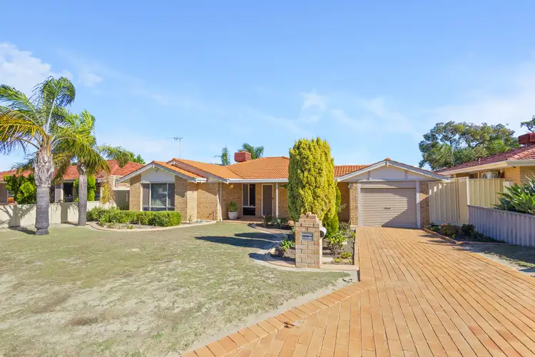 4 Boab Court, Alexander Heights WA 6064