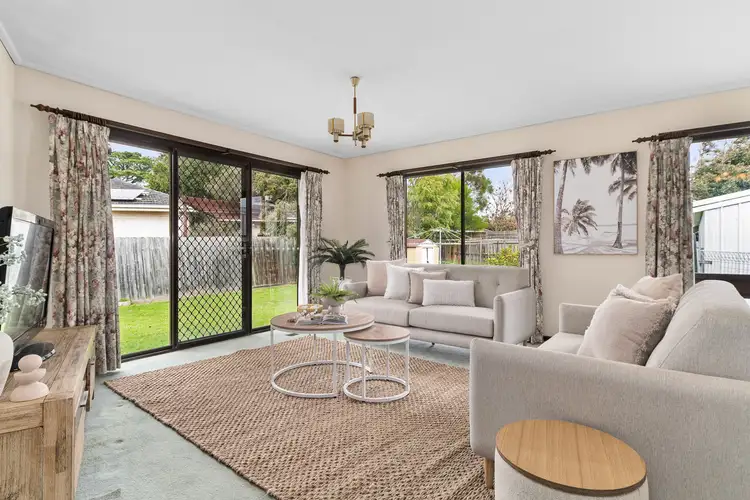 Third view of Homely house listing, 10 Washington Drive, Frankston VIC 3199