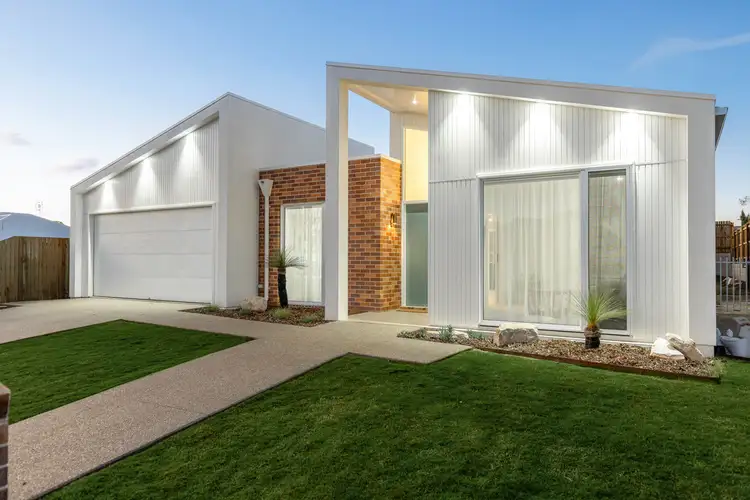 7 Grenda Street, Kearneys Spring QLD 4350