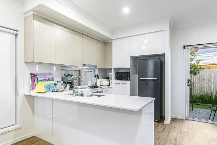 Fifth view of Homely townhouse listing, 8/5-9 Victor Street, Birkdale QLD 4159