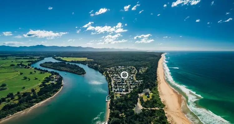 Second view of Homely house listing, 5 Grevillea Avenue, Mylestom NSW 2454