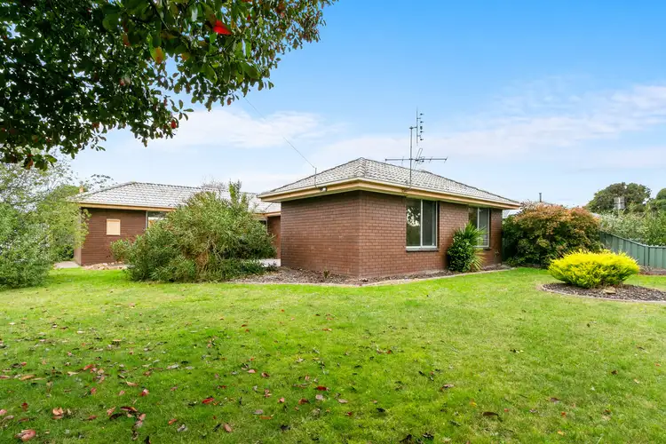 Main view of Homely house listing, 4 Helen Crescent, Sale VIC 3850