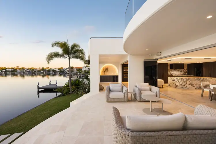 33 Saltwater Avenue, Noosa Waters QLD 4566