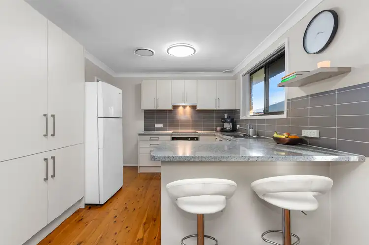 Fifth view of Homely house listing, 2 Carmen Road, Macquarie Hills NSW 2285