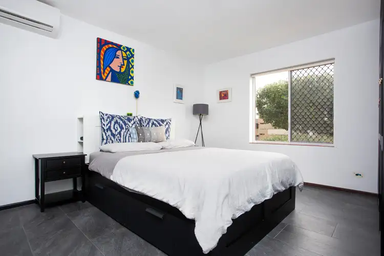 2/76 King George Street, Victoria Park WA 6100