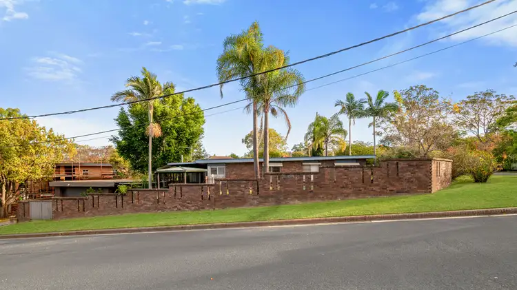 102 Governors Drive, Lapstone NSW 2773