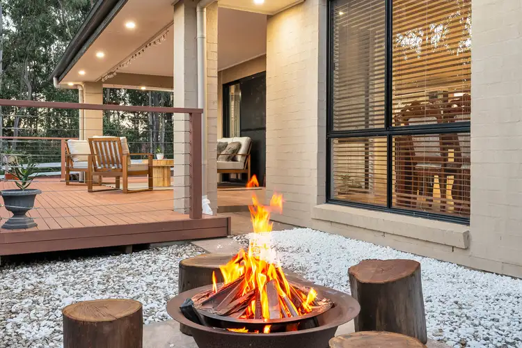 8 Trevi Place, Springfield Lakes QLD 4300