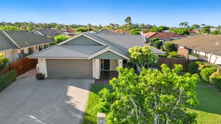 42 Anchorage Circuit, Point Vernon QLD 4655