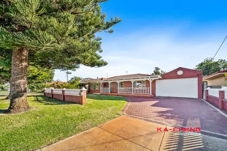 22 Hascombe Way, Morley WA 6062