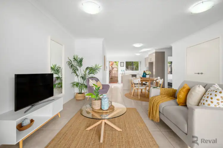 Fourth view of Homely unit listing, 2/46 Selborne Street, Mount Gravatt East QLD 4122