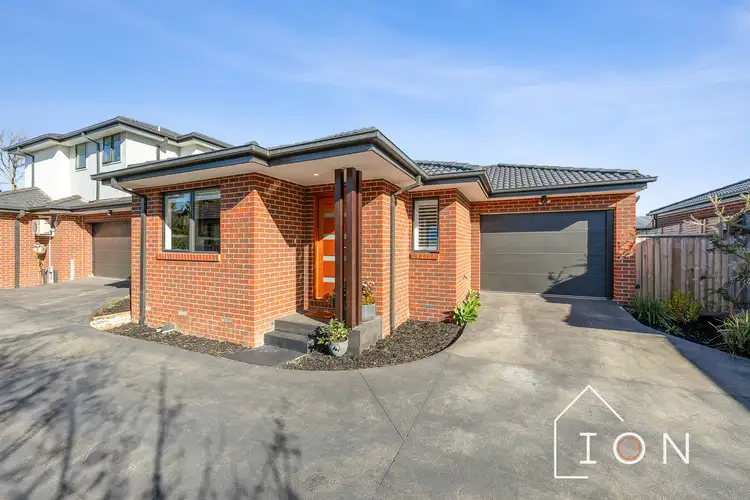 2/17 Urana Street, Kilsyth VIC 3137