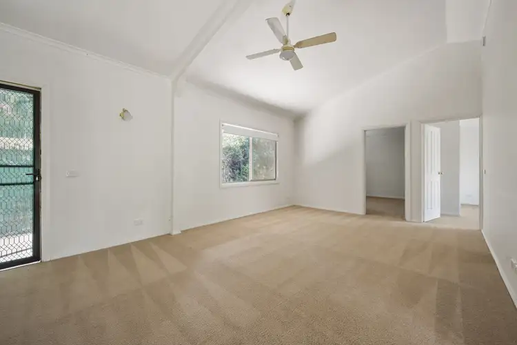 Fifth view of Homely house listing, 42 Isaacs Avenue, Yackandandah VIC 3749