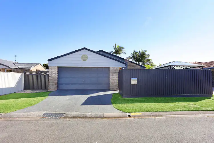 27 Numbat Court, Coombabah QLD 4216