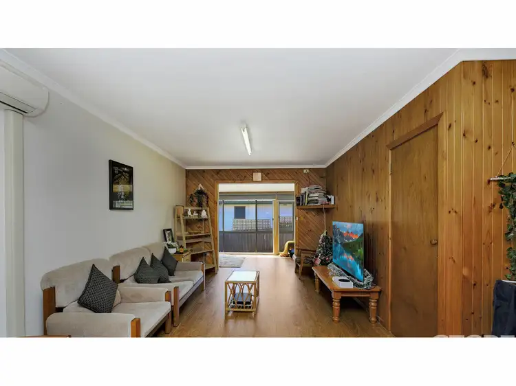 2/30 Willis Avenue, Marlo VIC 3888