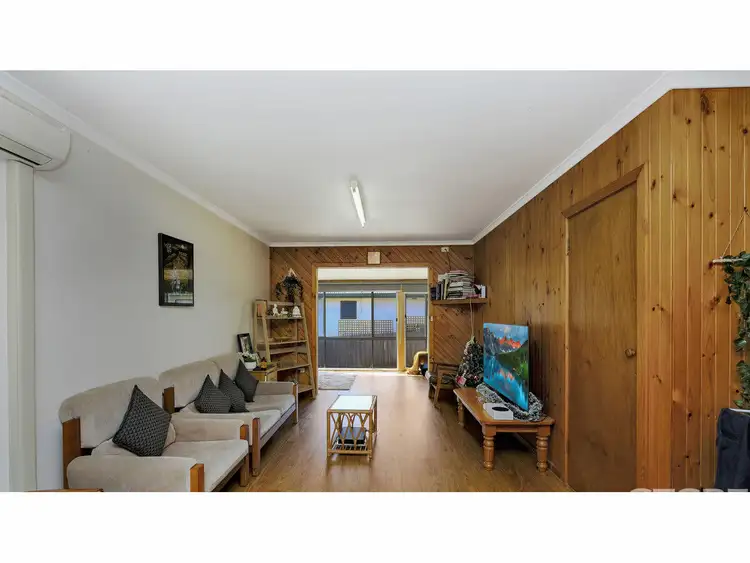 2/30 Willis Avenue, Marlo VIC 3888